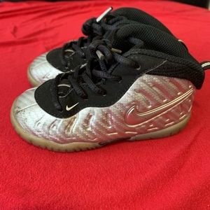 Boys Foamposites Size 7C